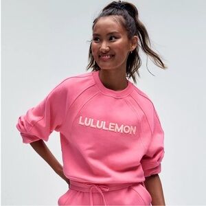 NWOT Lululemon Perfectly Oversized Crew Graphic Logo Wordmark Scuba, size M/L